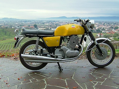 Laverda 1000 / 1200 · 180°